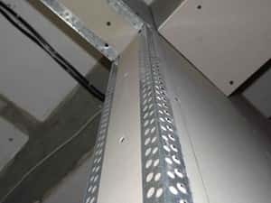 Металлические профили угловые